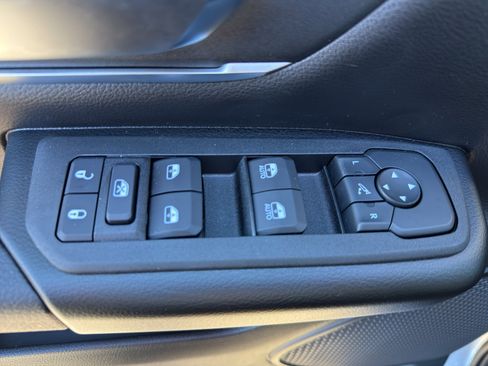 New 2026 RAM 1500 Big Horn w/ Night Edition image 13