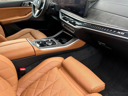 Used 2026 BMW X5 xDrive40i w/ M Sport Package image 20