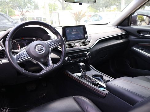 Used 2022 Nissan Altima 2.5 SR FWD image 23