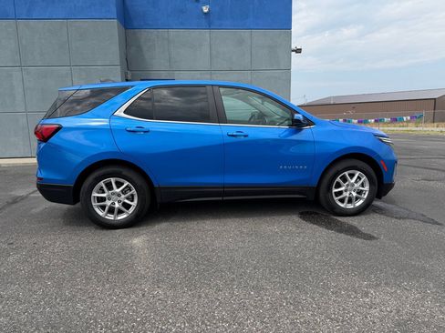 Used 2024 Chevrolet Equinox LT AWD/4WD image 5