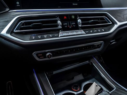 Used 2022 BMW X7 M50i w/ Executive Package AWD/4WD image 20