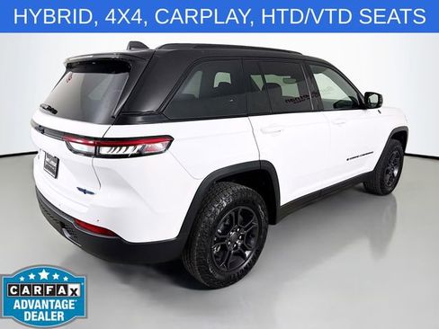 Used 2024 Jeep Grand Cherokee Trailhawk AWD/4WD image 7