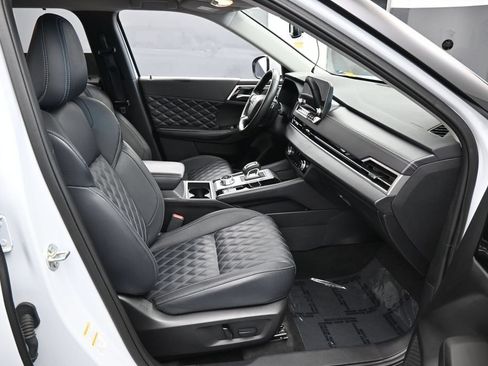 Used 2024 Mitsubishi Outlander SEL FWD image 42
