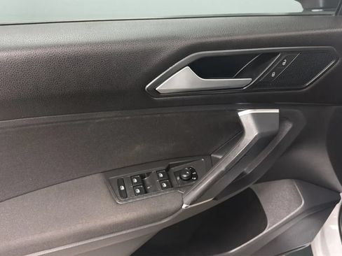 Used 2018 Volkswagen Tiguan S FWD image 16