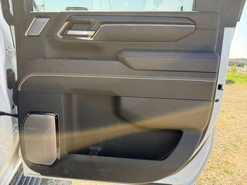 Used 2024 GMC Sierra 2500 AT4X AWD/4WD image 38