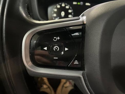 Used 2019 Volvo S60 T6 Inscription image 40