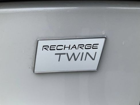 Used 2023 Volvo C40 P8 Recharge Plus AWD/4WD image 83