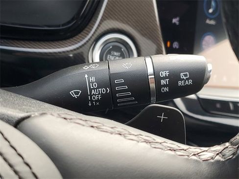 Certified 2023 Cadillac XT6 Premium Luxury w/ Platinum Package image 20