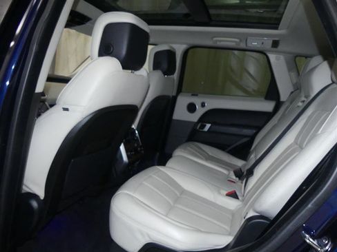 Used 2020 Land Rover Range Rover Sport HSE Dynamic image 24