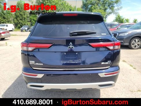 Used 2023 Mitsubishi Outlander SE AWD/4WD image 5