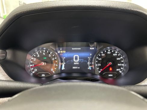 Used 2022 Jeep Compass Latitude w/ Convenience Group AWD/4WD image 2