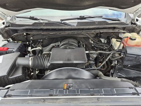 Used 2020 Chevrolet Silverado 2500 Custom w/ Custom Value Package image 24