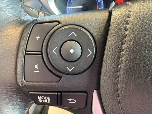 Used 2015 Toyota Corolla S FWD image 13