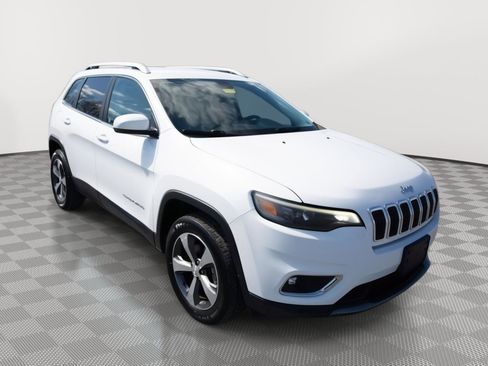 Used 2019 Jeep Cherokee Limited AWD/4WD image 3
