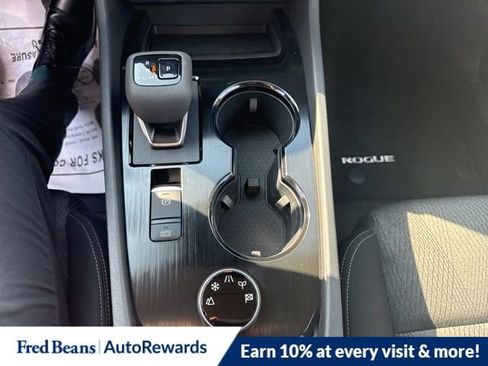 New 2026 Nissan Rogue SV w/ Cold Weather Package AWD/4WD image 16