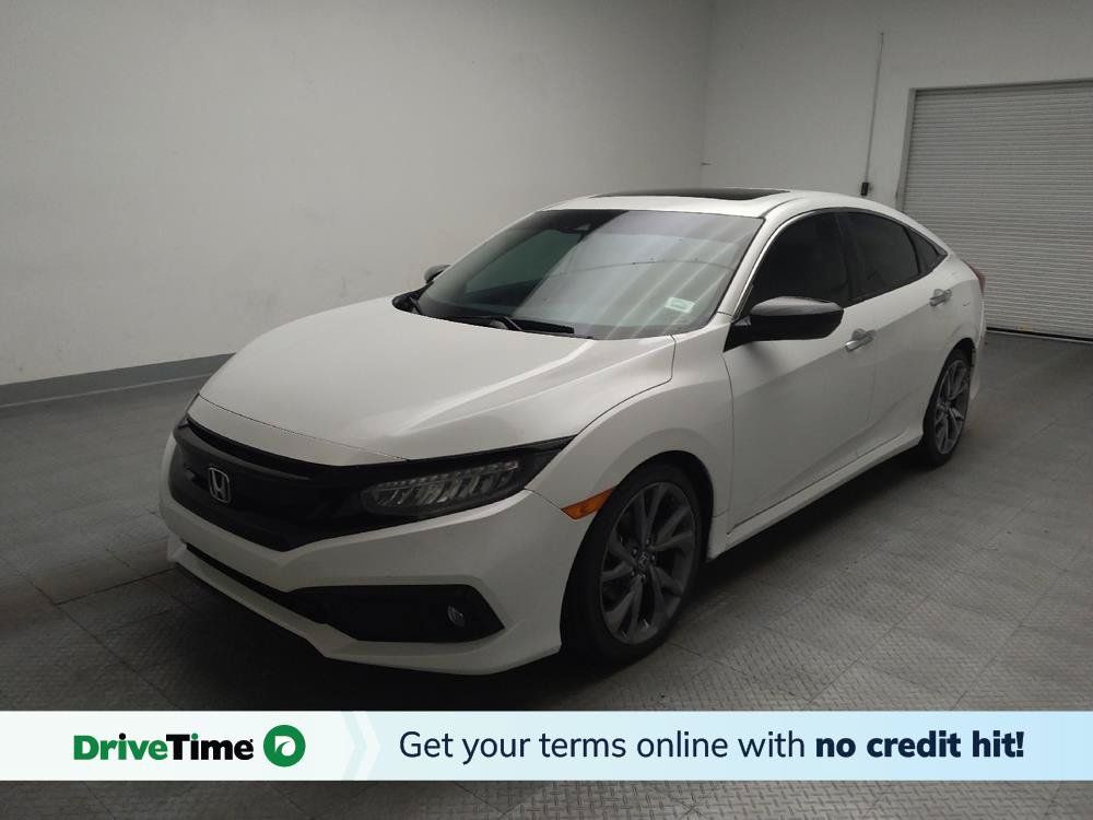 Used 2019 Honda Civic Touring image 1