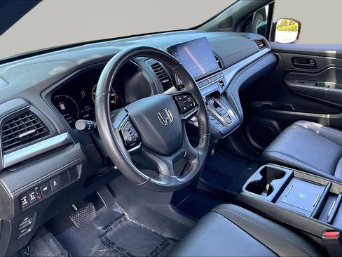 Used 2025 Honda Odyssey Sport-L image 14