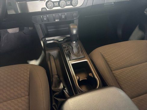 Used 2023 Toyota Tacoma SR image 21