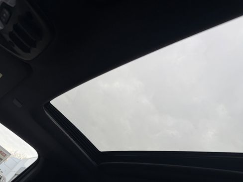 New 2026 GMC Canyon Elevation w/ LPO, Sports Bar Package image 28