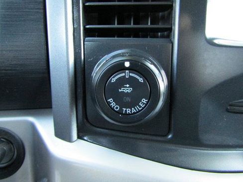 Used 2022 Ford F150 XLT w/ XTR Package image 21