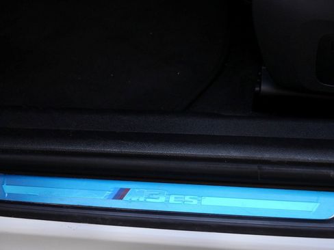 Used 2024 BMW M3 CS w/ M Driver's Package image 23