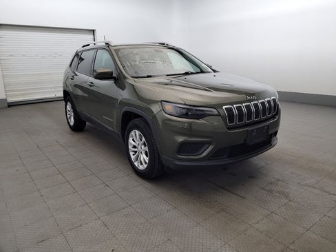 Used 2020 Jeep Cherokee Latitude AWD/4WD image 13