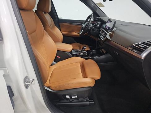 Used 2023 BMW X3 xDrive30i w/ Premium Package AWD/4WD image 3