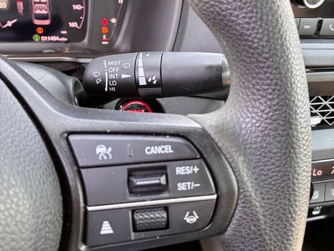 Used 2023 Honda Accord EX image 29