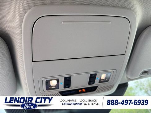 New 2026 Ford Explorer Active w/ Active Comfort Package RWD image 17