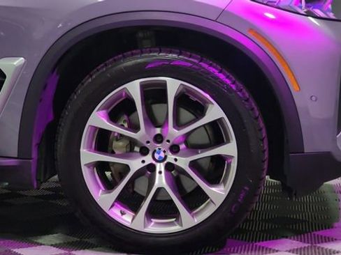 Used 2024 BMW X5 sDrive40i image 23