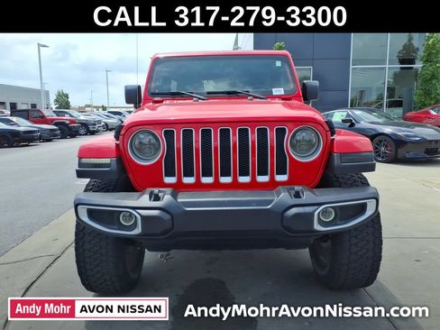 Used 2021 Jeep Wrangler Unlimited Sahara w/ Uconnect 4C Nav & Sound Group AWD/4WD image 3