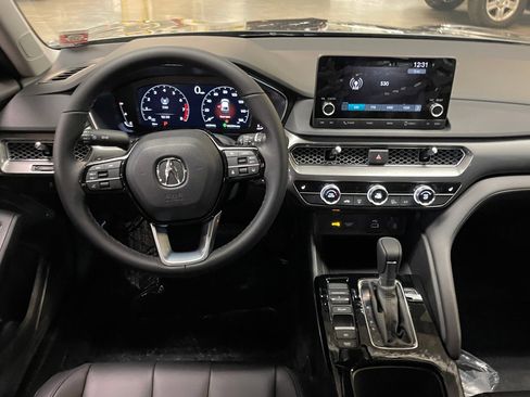 New 2025 Acura Integra image 17