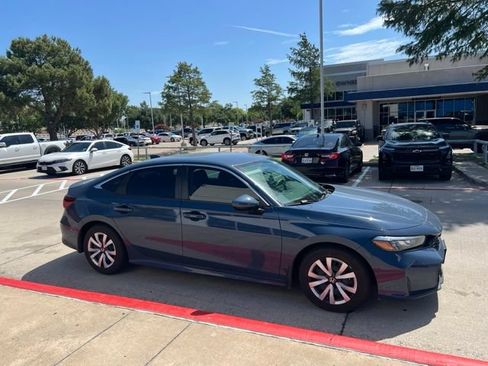 Used 2026 Honda Civic LX image 4