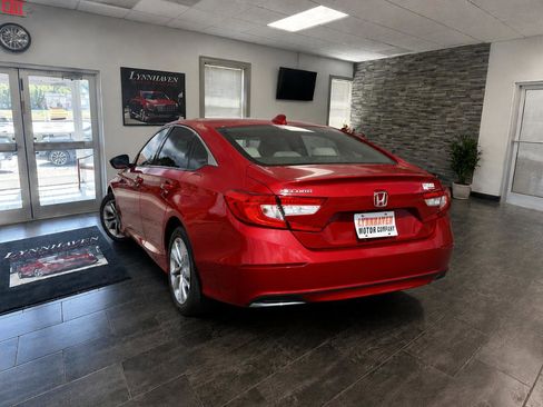 Used 2019 Honda Accord LX image 5