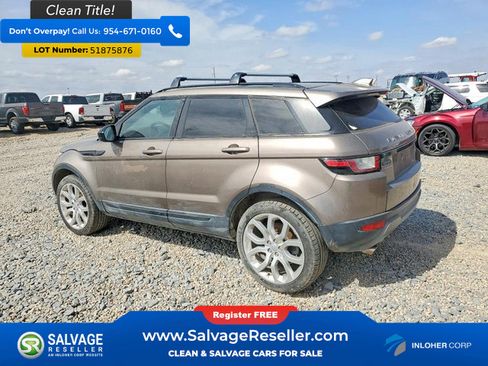 Used 2017 Land Rover Range Rover Evoque SE AWD/4WD image 3