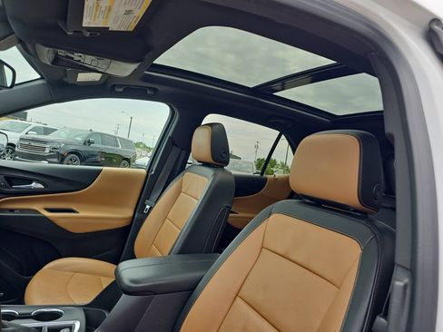 Used 2018 Chevrolet Equinox Premier FWD image 10