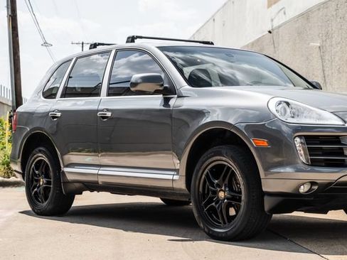 Used 2008 Porsche Cayenne AWD/4WD image 37