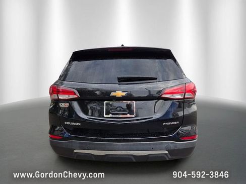 Certified 2023 Chevrolet Equinox Premier FWD image 4