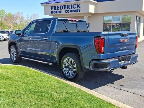 Used 2025 GMC Sierra 1500 Denali w/ Denali Reserve Package AWD/4WD image 4