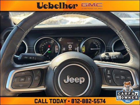 Used 2022 Jeep Wrangler Unlimited Sahara w/ Cold Weather Group image 26