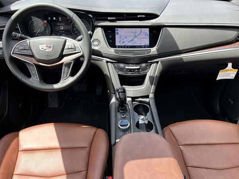 New 2026 Cadillac XT5 Premium Luxury w/ Driver Assist Package AWD/4WD image 13