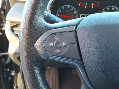 Used 2019 Chevrolet Traverse LS image 15