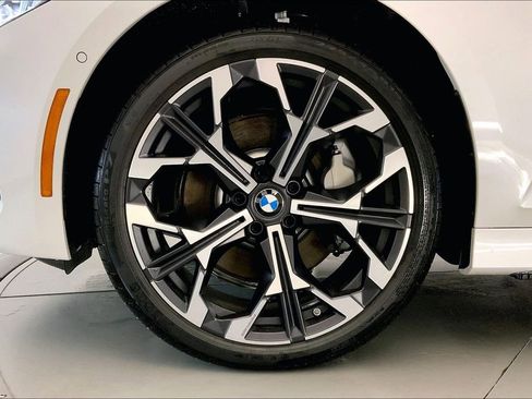 New 2026 BMW 330i xDrive Sedan w/ Premium Package image 9