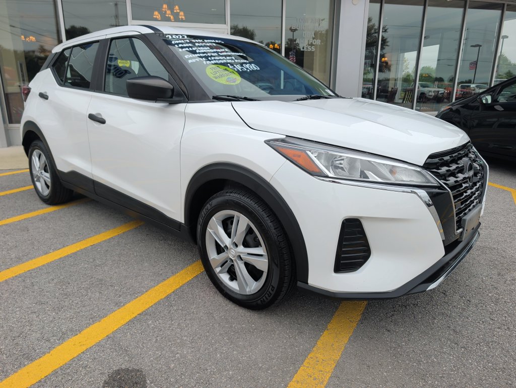Used 2022 Nissan Kicks S FWD 360° Tour