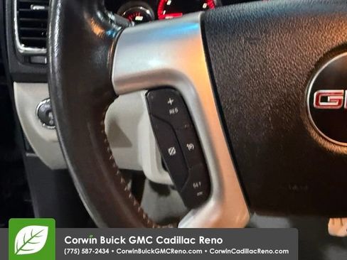 Used 2011 GMC Acadia SLT AWD/4WD image 17