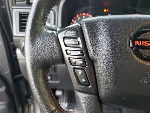 Used 2020 Nissan Titan PRO-4X image 29