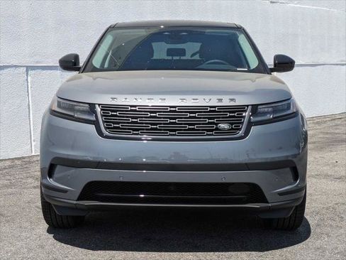 Used 2025 Land Rover Range Rover Velar S AWD/4WD image 4