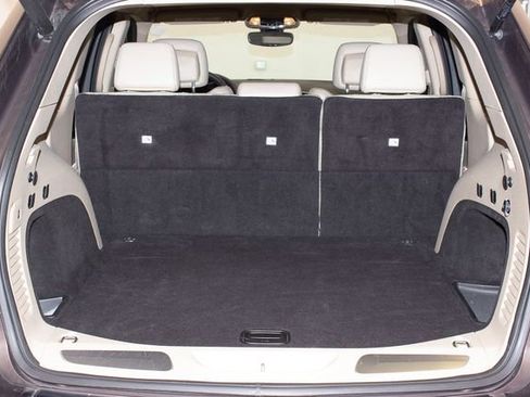 Used 2019 Jeep Grand Cherokee Limited image 14