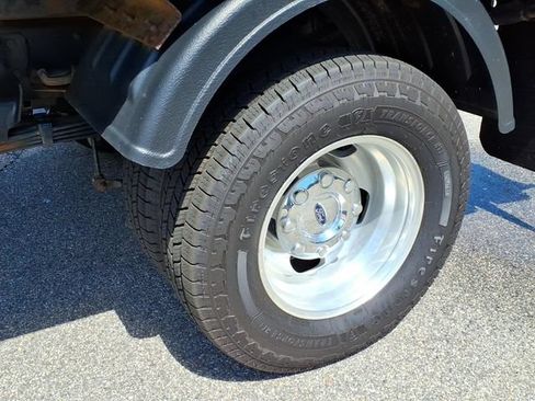 Used 2024 Ford F350 XLT w/ XLT Value Package AWD/4WD image 11