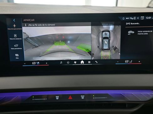 Used 2025 BMW X3 xDrive30i image 21